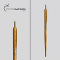 Plumín de madera con plumilla fina Zebra.
